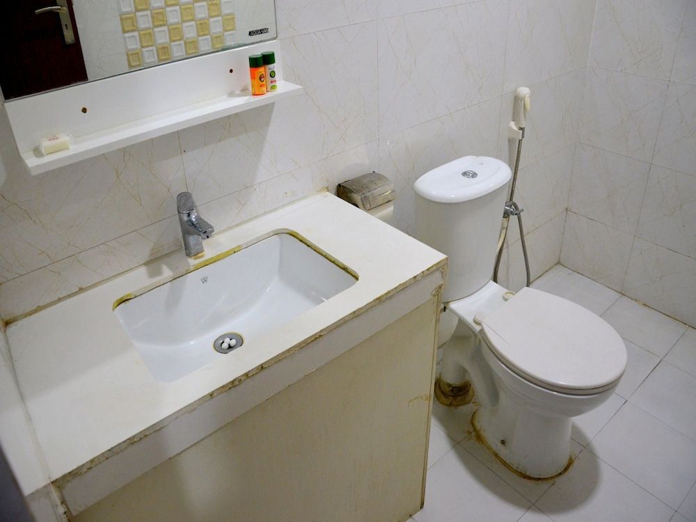 Лакхнау: OYO 4308 Hotel Zaarang Inn