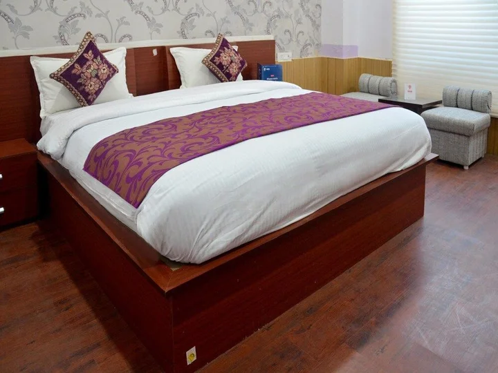Лакхнау: OYO 4308 Hotel Zaarang Inn