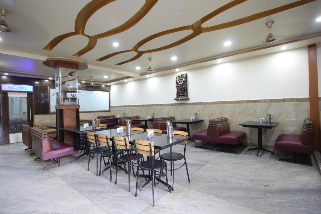 Hotel Kadamba Comforts — фото 2