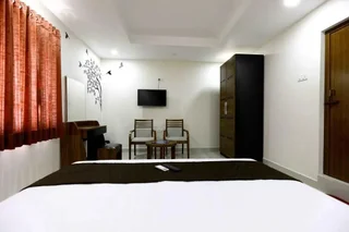 Ченнаи: FabHotel Sri Krishna Residency
