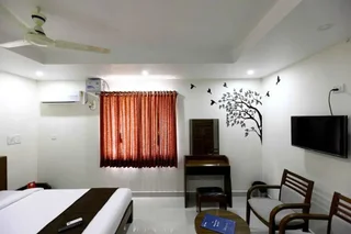 Ченнаи: FabHotel Sri Krishna Residency