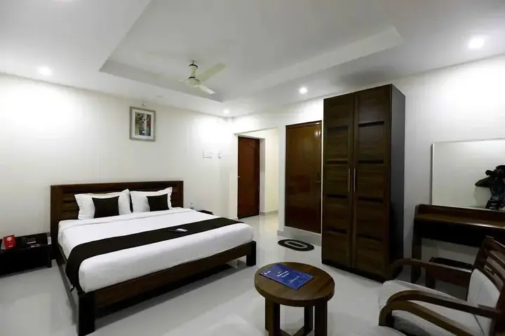 Ченнаи: FabHotel Sri Krishna Residency