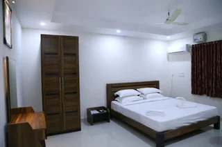 Ченнаи: FabHotel Sri Krishna Residency