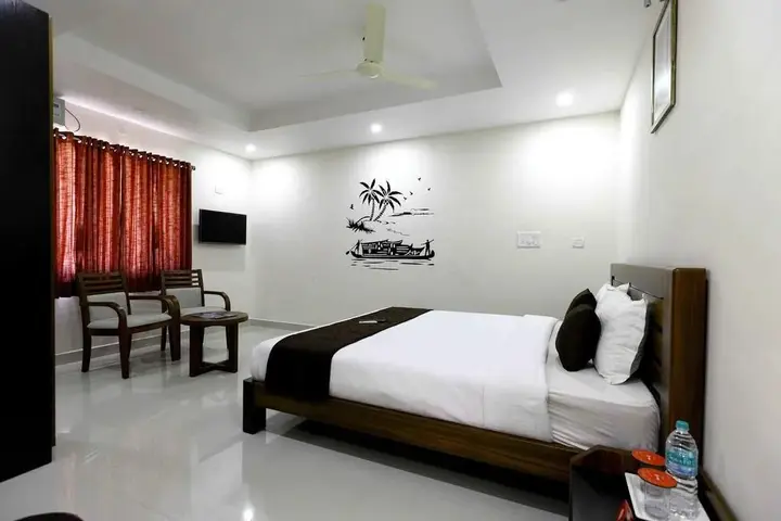 Ченнаи: FabHotel Sri Krishna Residency