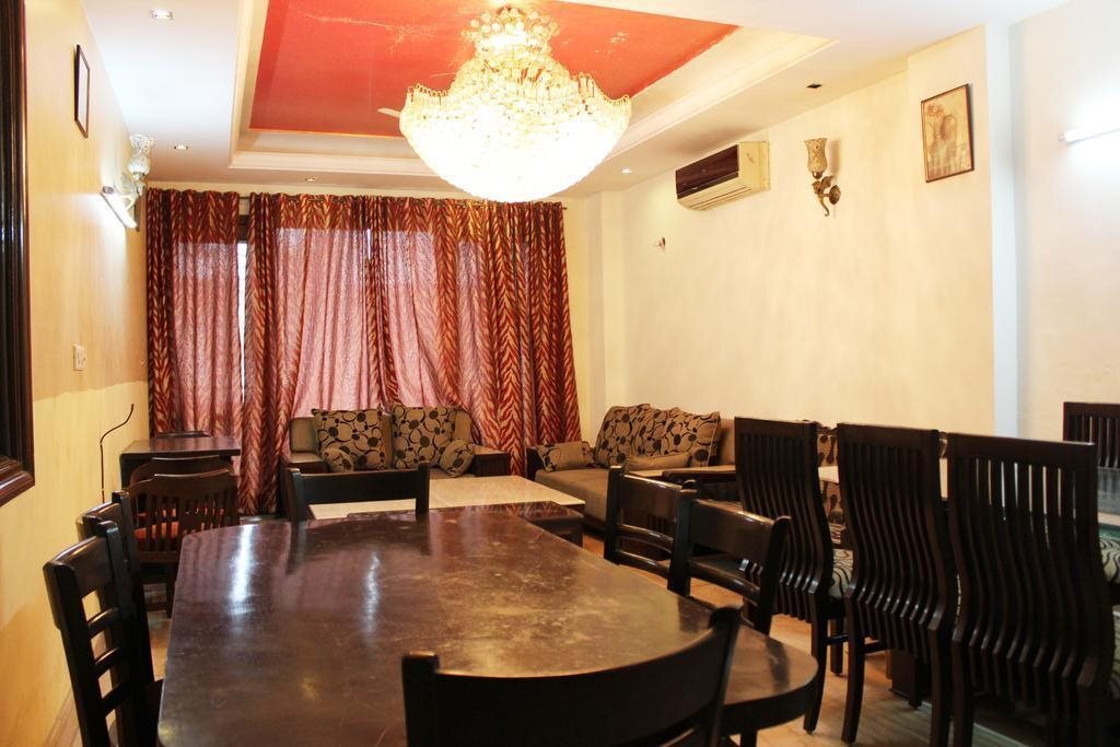 Нью-Дели: OYO Rooms Jasola Vihar 2
