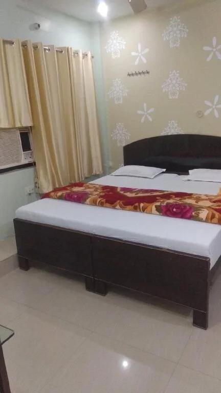 Варанаси: Hotel Giriraj Inn