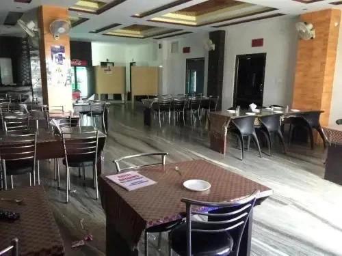 Банера: Hotel Rajhans