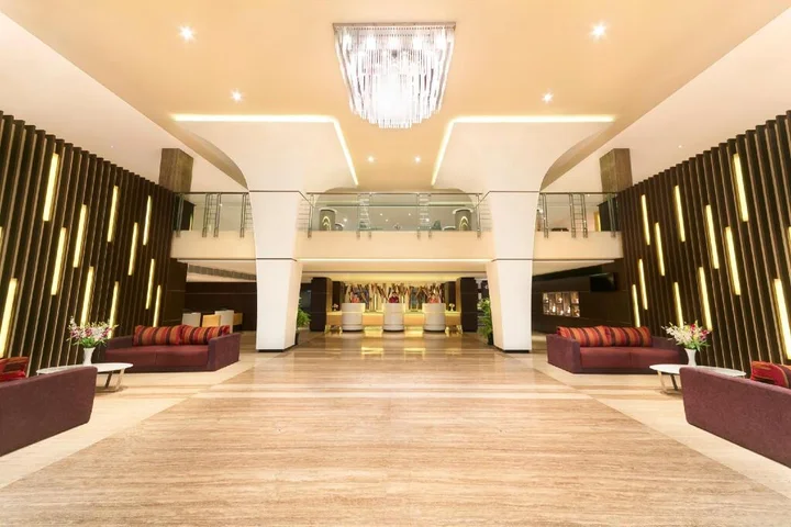 Какинада: Grand Kakinada by GRT Hotels