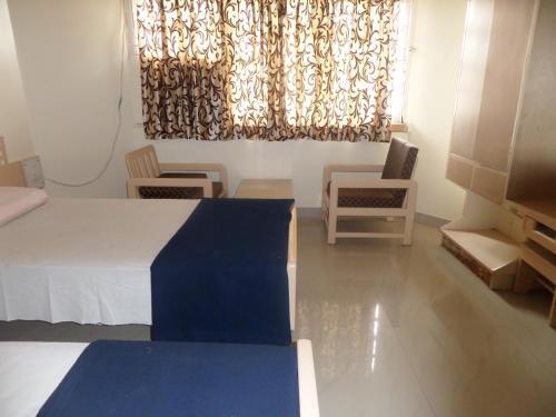 Ахмеднагар: Hotel Chanakya -Ahmednagar