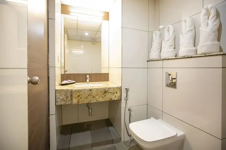 Пунди: Hotel Ark