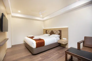 Пунди: Hotel Ark