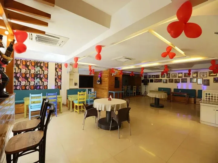 Джайпур: Dev Vilas Hotel