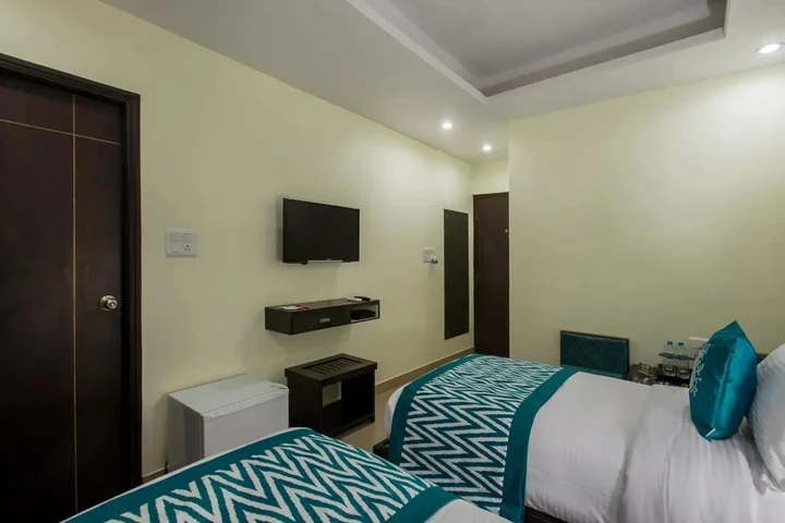 Джайпур: OYO 744 Hotel Vachi Inn
