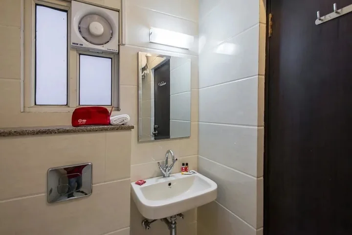 Джайпур: OYO 744 Hotel Vachi Inn
