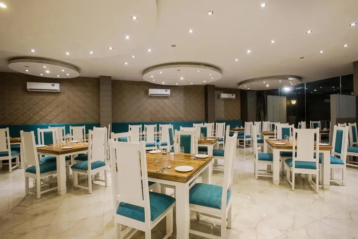 Джайпур: OYO 744 Hotel Vachi Inn