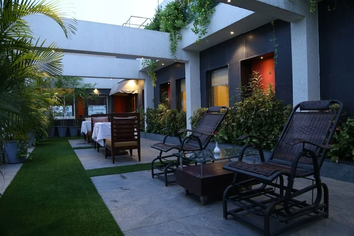 Индаур: Hotel Golden Gate