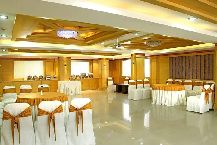 Индаур: Hotel Golden Gate
