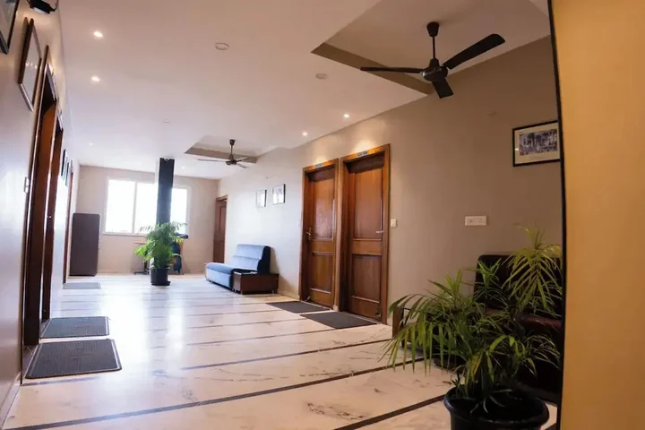 Бхопал: Jain's Hotel Rajhans