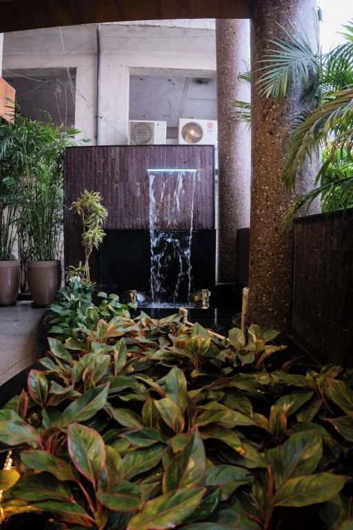 Бхопал: Jain's Hotel Rajhans