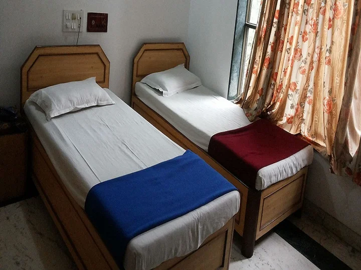 Олд-Махабалешвар: Hotel Kuber Palace