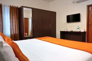 Бангалор: Triente Suites