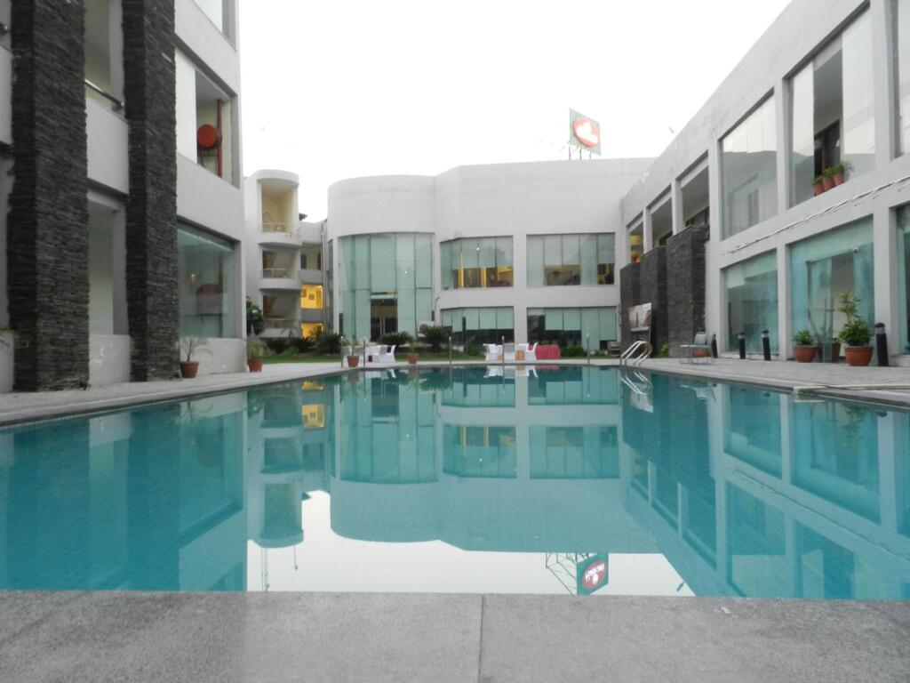 Dharuhera: Hotel Hans Resort