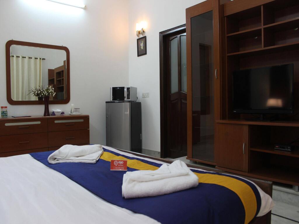 Гуруграм: OYO Premium Signature Towers