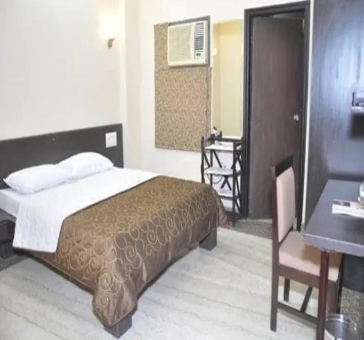 Джайпур: Jypore Saffron Inn & Suites
