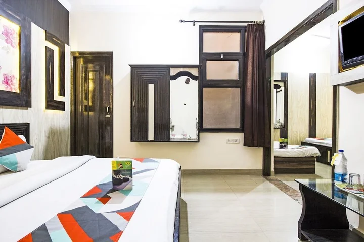 Амритсар: FabExpress Royal Residency Suites