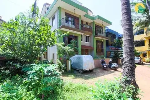 Панаджи: Menezes House