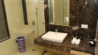 Сикар: Hotel Lakhdatar