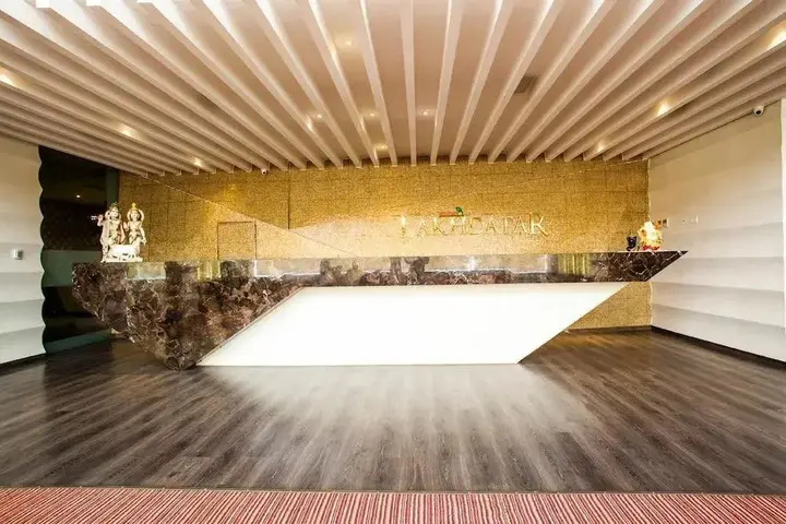 Сикар: Hotel Lakhdatar
