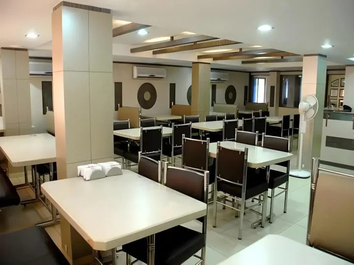Бхаруч: Hotel Shalimar