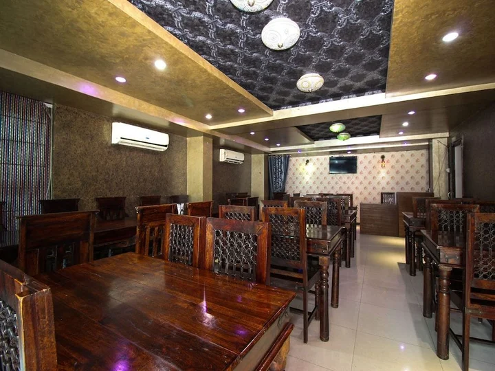 Джайпур: OYO 15896 Hotel Jal Mahal Haveli