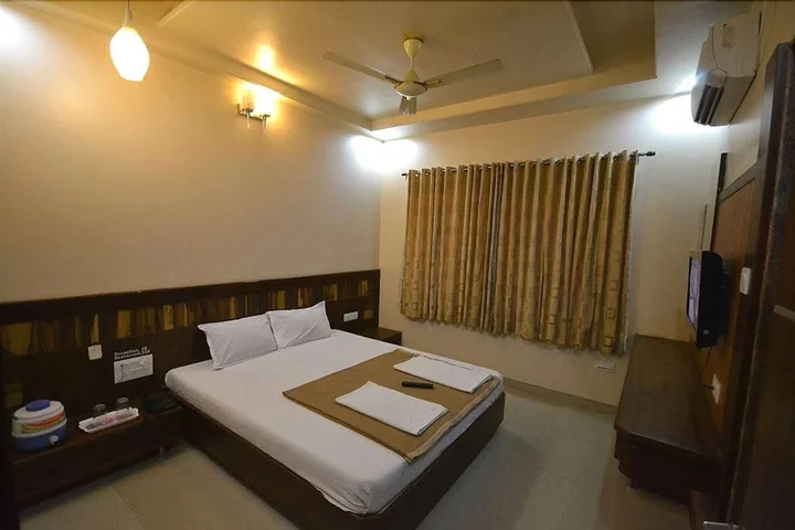 Ширди: Hotel Sai Asara
