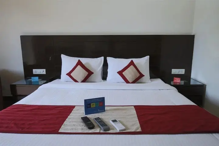 Гуруграм: FabHotel Sikandarpur Metro Station