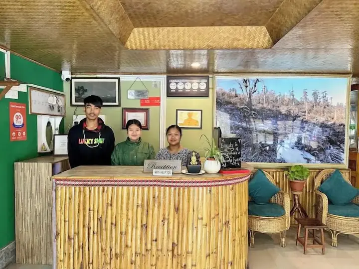 Пеллинг: Hotel Ravongla Star