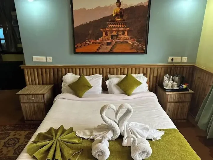 Пеллинг: Hotel Ravongla Star