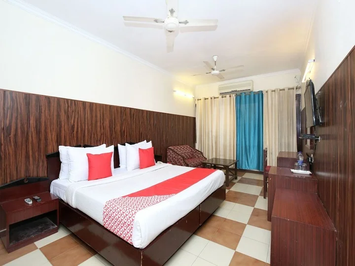 Панчкула: OYO 2690 Hotel Oscar Regency