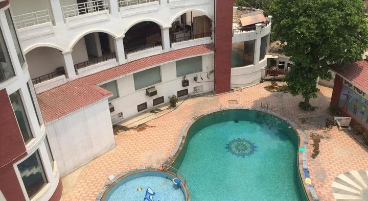 Большая Нойда: Grand Heritage Resort