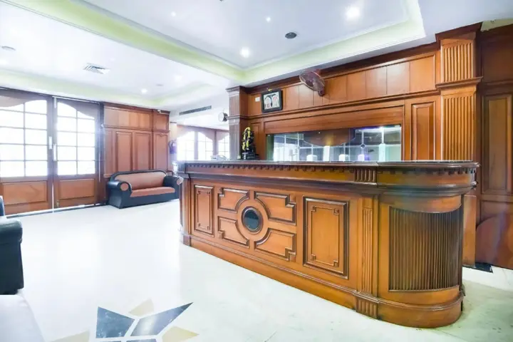 Катпади: Hotel Saroj Krishna