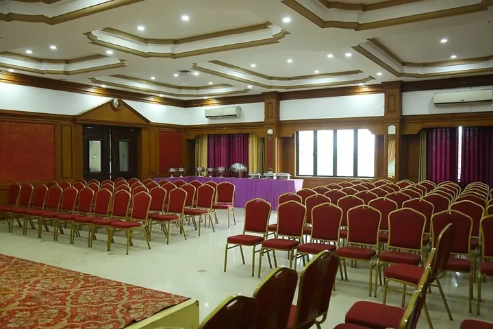 Катпади: Hotel Saroj Krishna