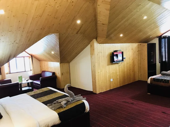 Манали: Hotel Hadimba Palace Manali