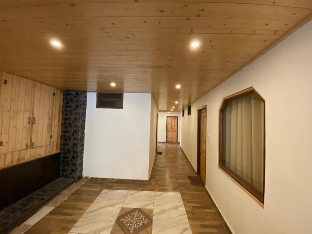 Манали: Hotel Hadimba Palace Manali