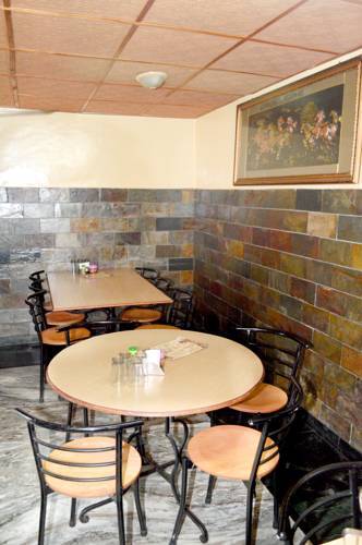 Казаули: Puri Hotel Kasauli