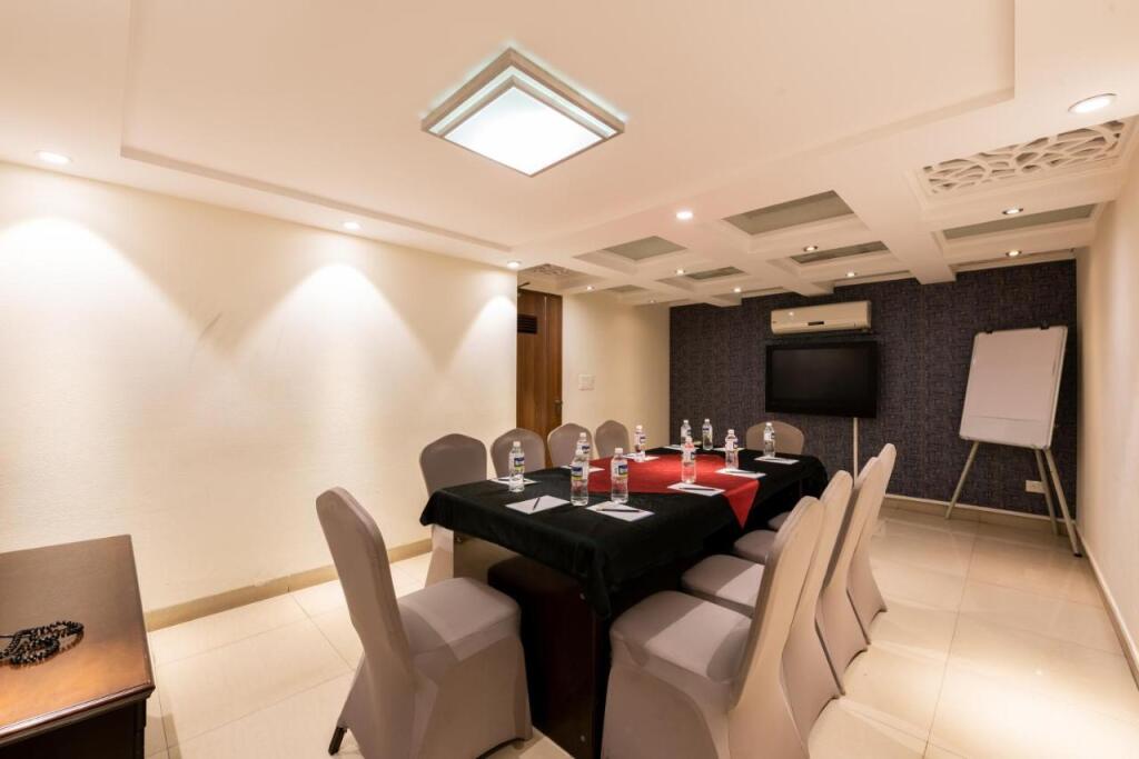 Нашик: Click Hotel Nashik