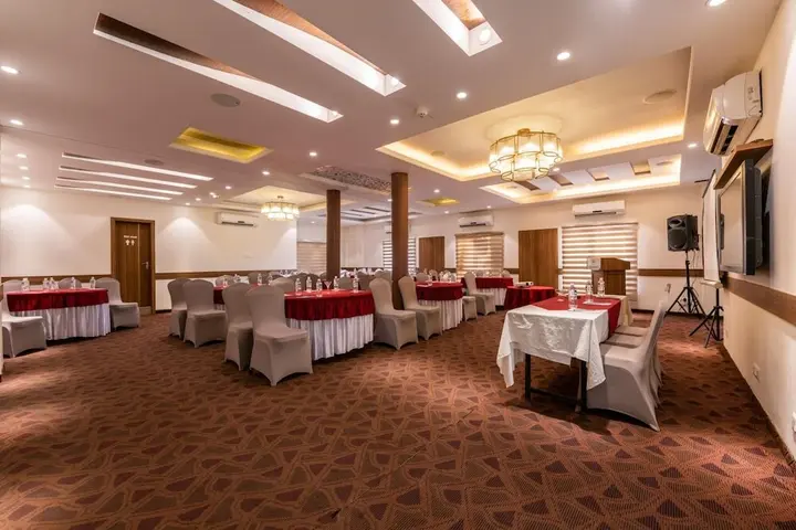 Нашик: Click Hotel Nashik