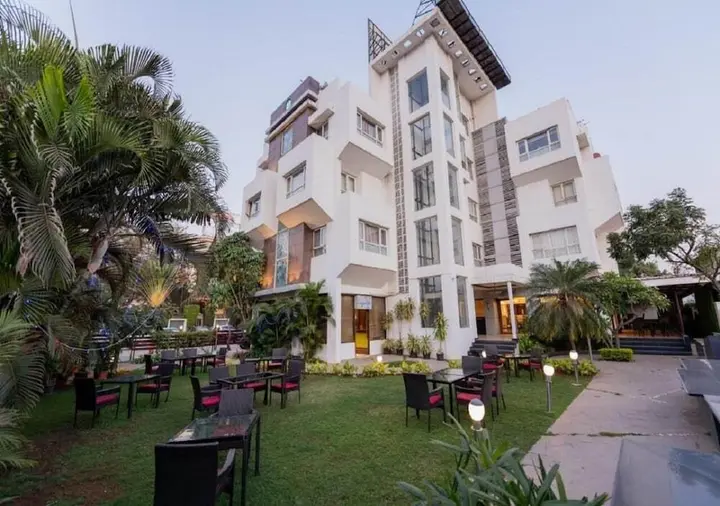 Нашик: Click Hotel Nashik