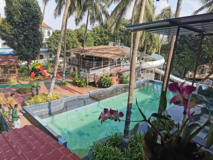 Арпора: Coco Heritage Resort
