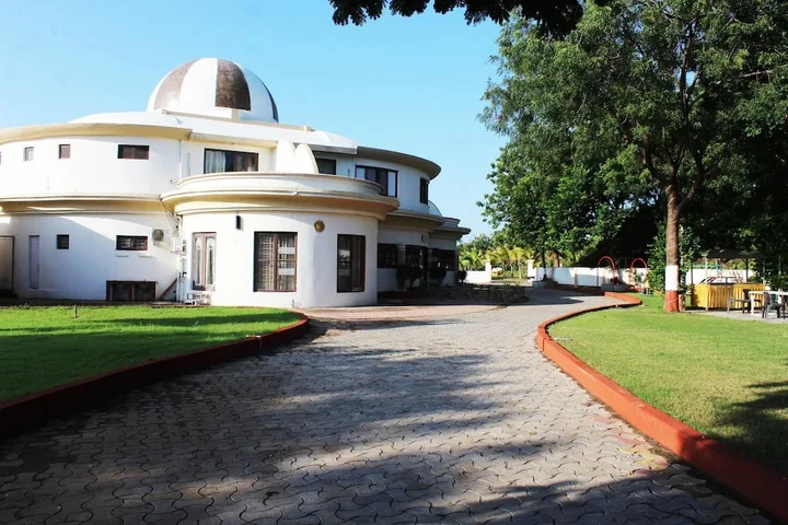 Аурангабад: Lotus Resort